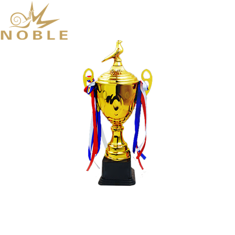 High Quality Pigeon Award Metal Cup Figurine Trophy