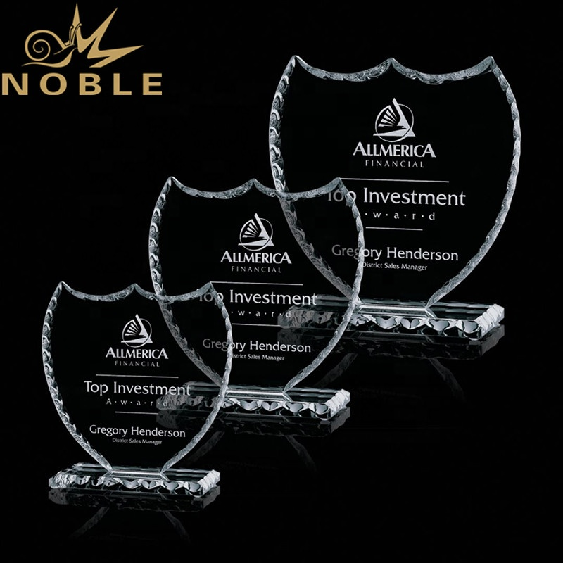  New Design Custom Jade Glass Shield Plaque Trophy
