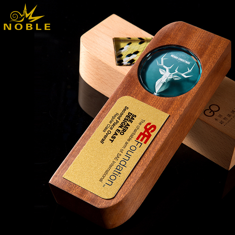 Excellent New Design Custom Wooden Trophy