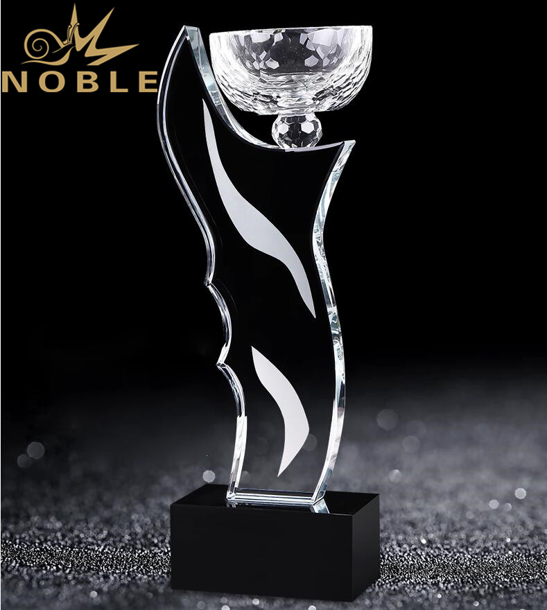Free Engraving High Quality Crystal Trophy 
