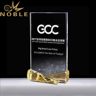 New Design Custom Crystal Plaque with Gold Crystal Base 
