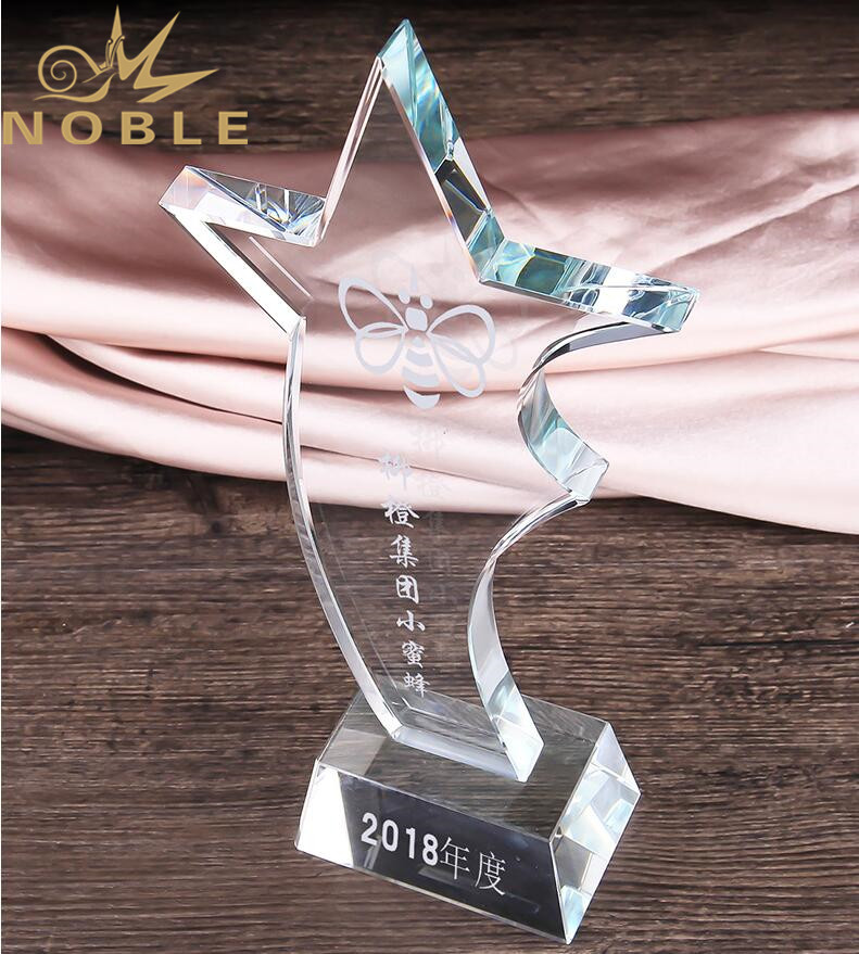 Free Engraving High Quality Crystal Star Trophy