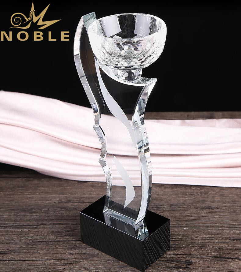 Free Engraving High Quality Crystal Trophy 