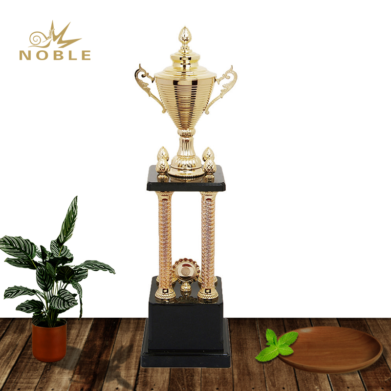 High Quality Best Selling Sports Metal Cup Trophy for Outstanding Player